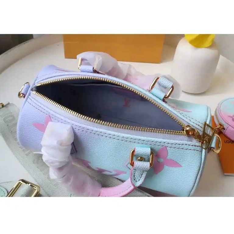Bag 2207DJ0033 LV 0524